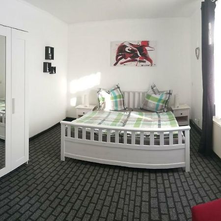 Ferienwohnung Charlett Dresden Bagian luar foto