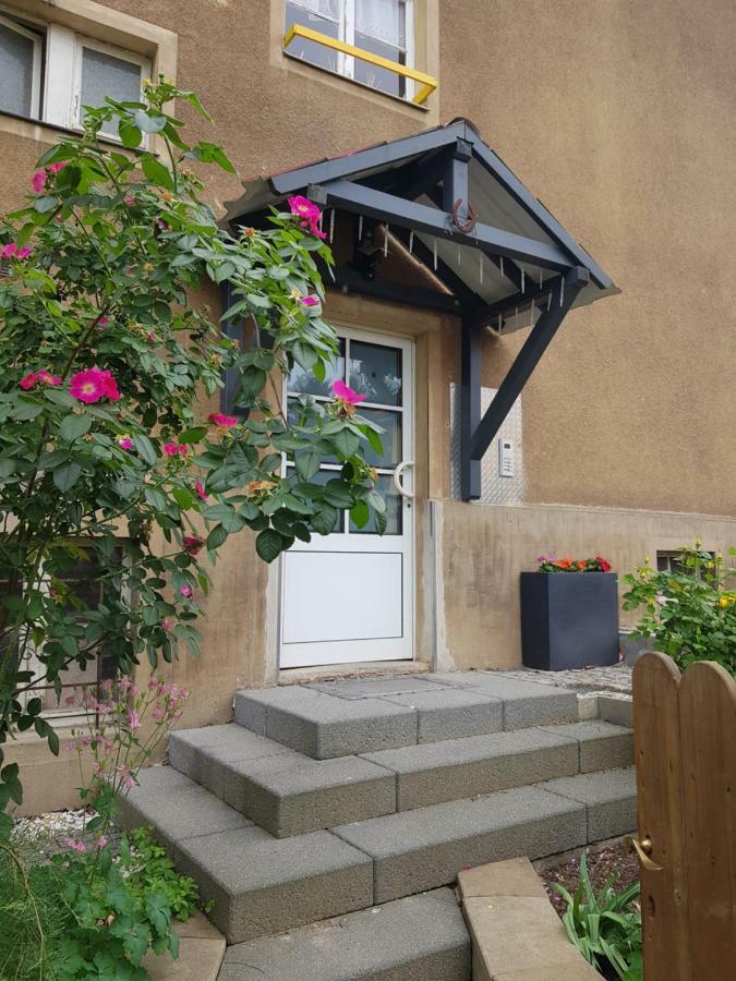Ferienwohnung Charlett Dresden Bagian luar foto